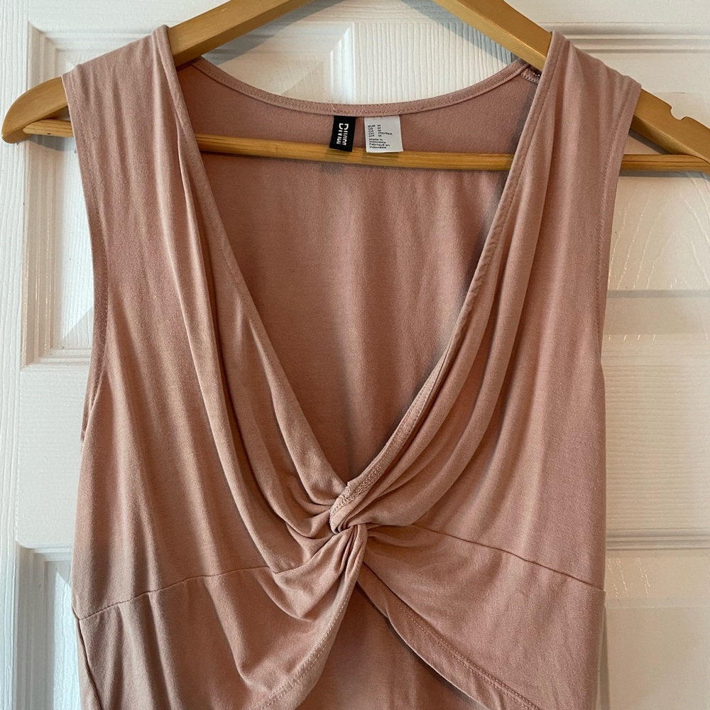 Divided Pink Sleeveless Tie Front Tank Top